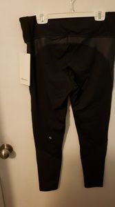 Black lululemon leggings